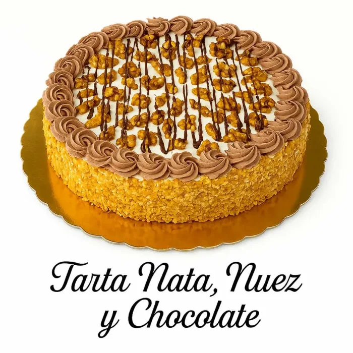 Tarta de menú de hostelería de nata, nuez y chocolate.
